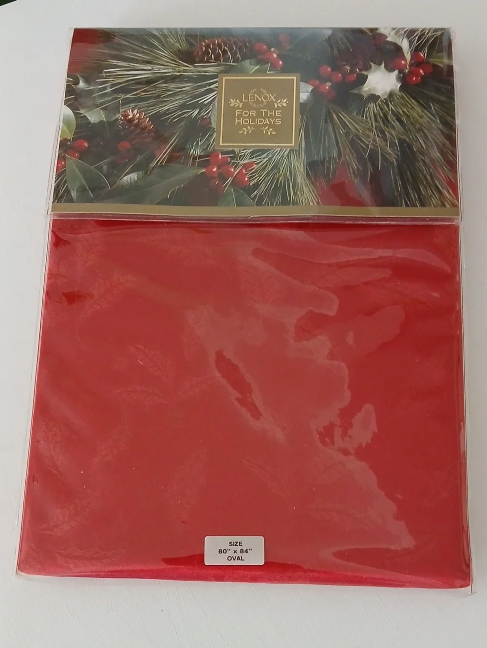 Lenox HOLLY DAMASK Red Tablecloth Cotton Polyester 60x84